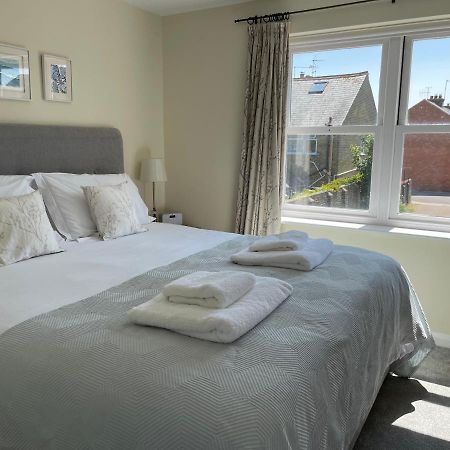Villa Courtyard House, With Parking And Patio Garden Whitstable Exterior foto